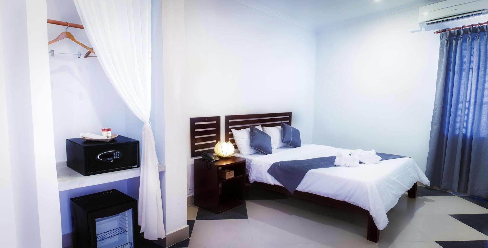 Aime House & Niisaii Apartment Phnom Penh Zewnętrze zdjęcie
