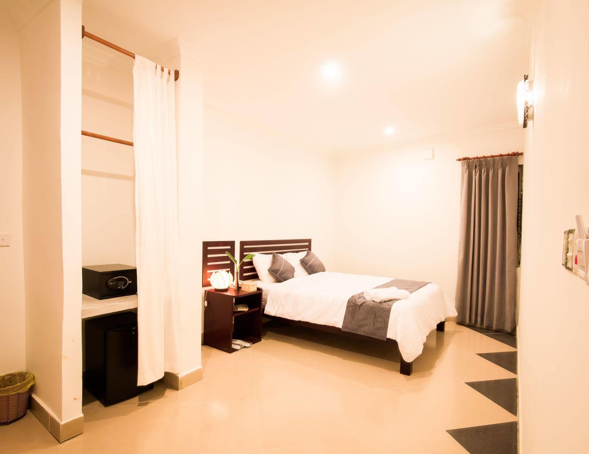Aime House & Niisaii Apartment Phnom Penh Zewnętrze zdjęcie