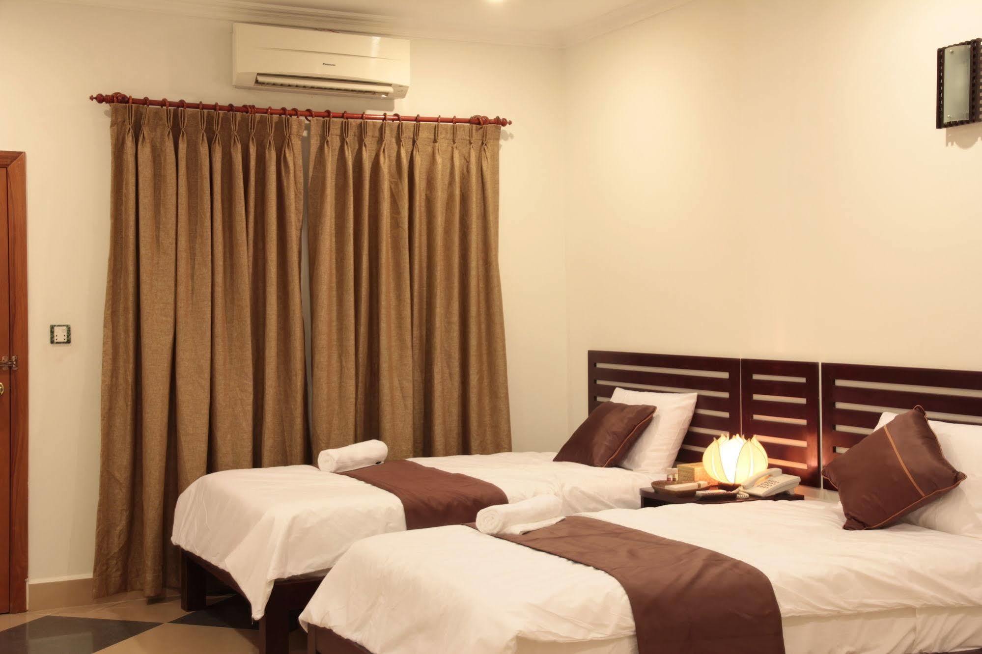 Aime House & Niisaii Apartment Phnom Penh Zewnętrze zdjęcie