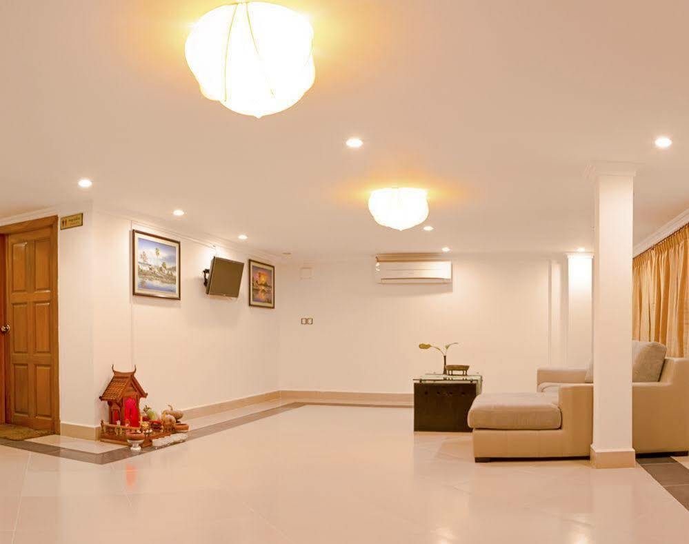 Aime House & Niisaii Apartment Phnom Penh Zewnętrze zdjęcie